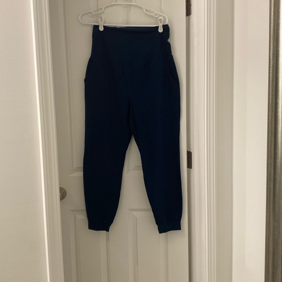 Beyond the Bump Pants - Beyond the Bump yoga joggers